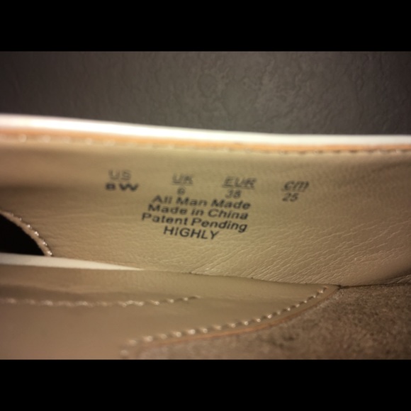 Cream Open-toe Heels - Picture 4 of 5